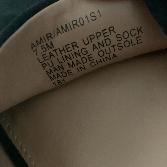 Steve Madden Black Amir Sandals - Picture 8 of 9